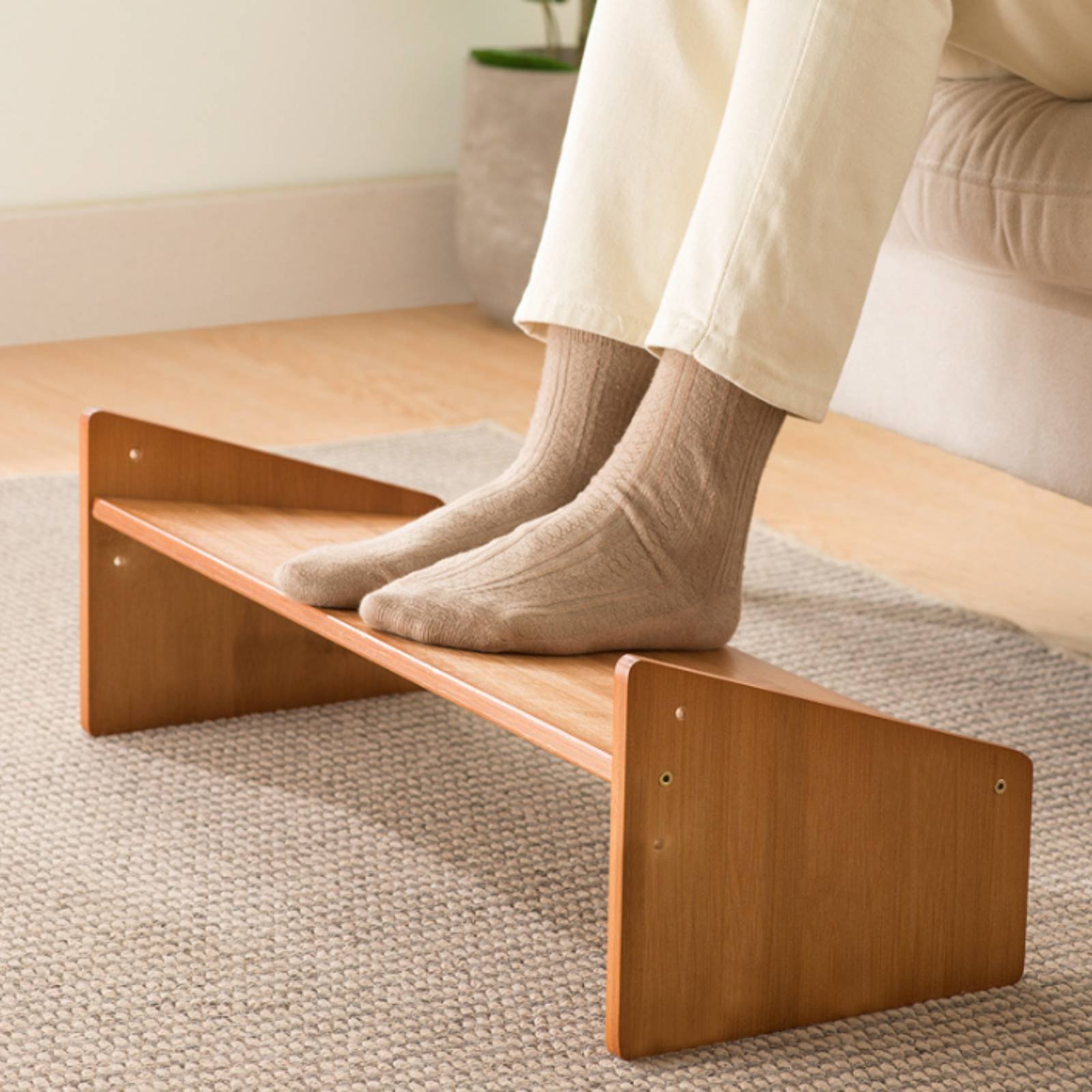 Office Stool - Podnóżek pod biurko z szeroką powierzchnią,