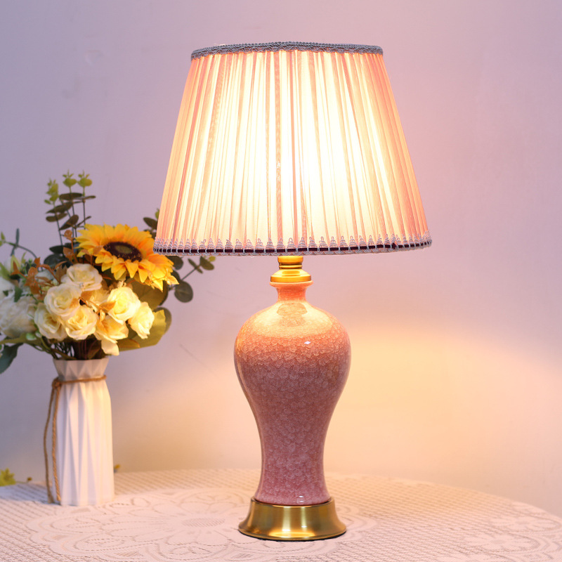 Desk Lamp - Lampa biurkowa w kształcie ceramicznej wazy